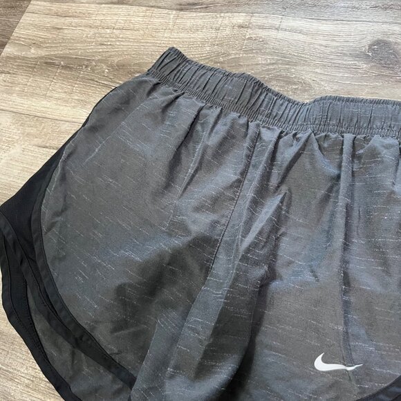 Nike Athletic Dri-Fit Loose Running Shorts Heathered Black Grey Women’s Size S - Picture 4 of 8